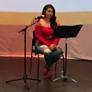 Meet your Posher, Vanessa